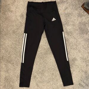 Adidas Aeroready Black Leggings with Three-Stripe Detailing